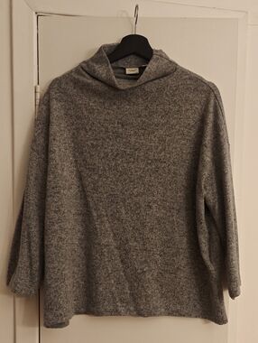 Jacqueline De Yong Cozy Grey Turtle Neck Women's Sweater
